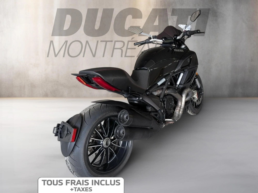 2012 Ducati Diavel alt
