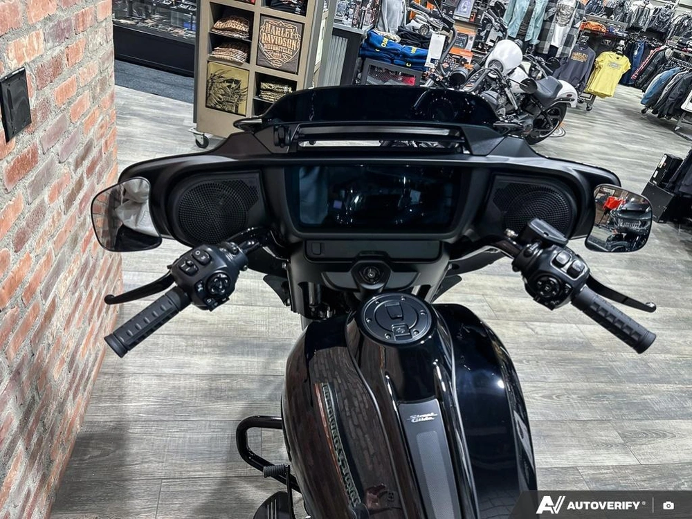 2026 Harley-davidson Street Glide alt