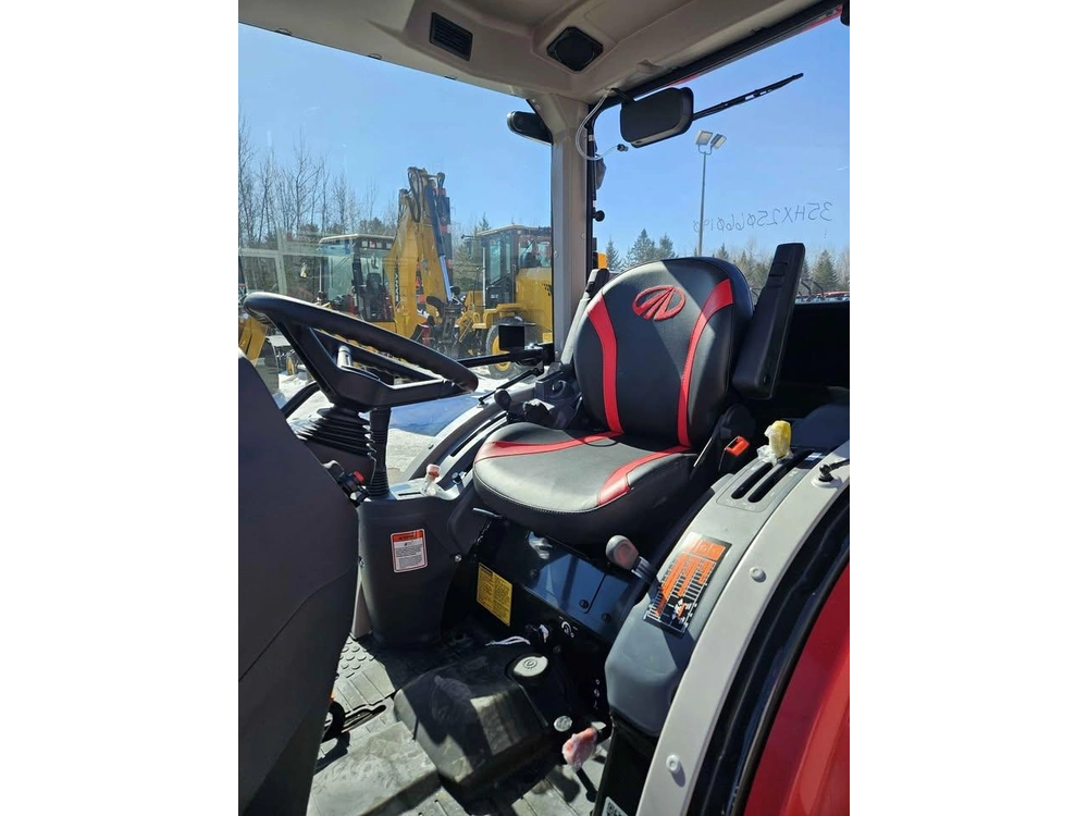 2026 Mahindra 1635 Hst Cab alt