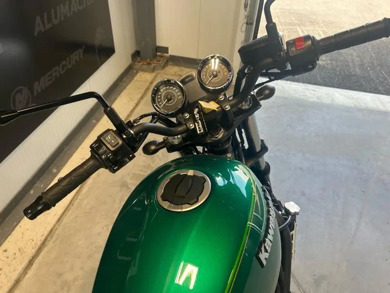 Kawasaki Z650rs Vert Gn1 2023 alt