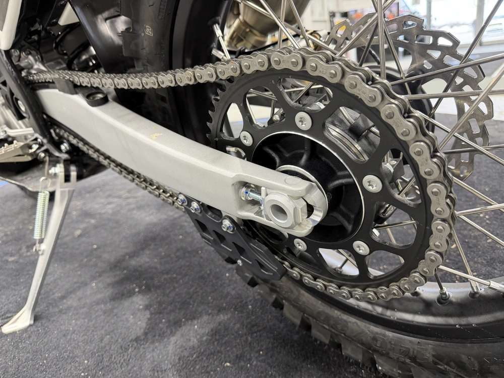 2026 Kove Moto 450 Rally High Seat alt