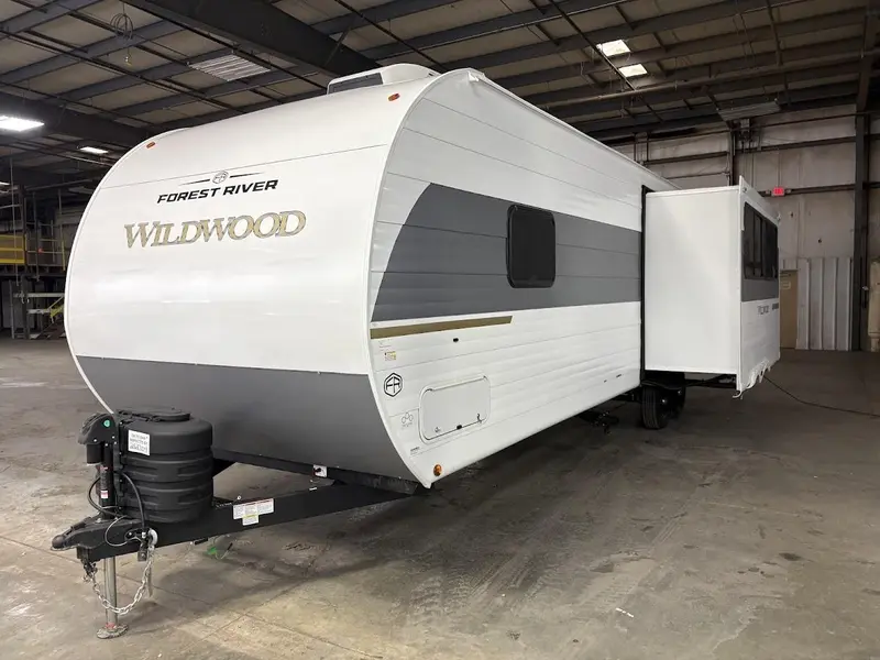Forest River Wildwood 27RK 2027