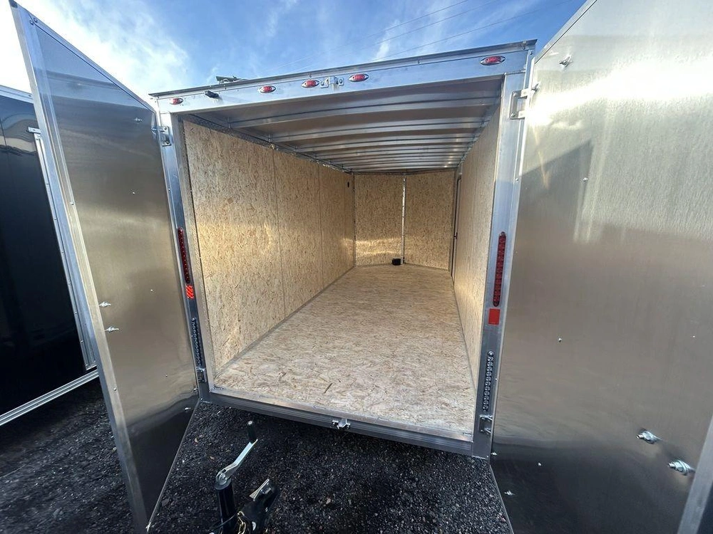 2026 Legend 7x14+2 Thunder Barn Door alt