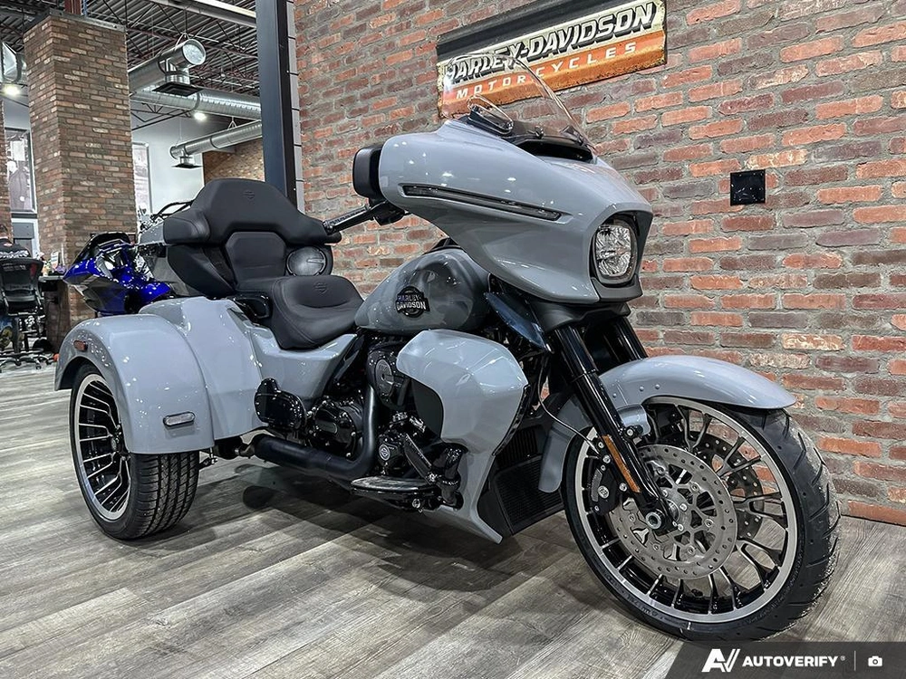 2026 Harley-davidson Street Glide 3 Limited alt