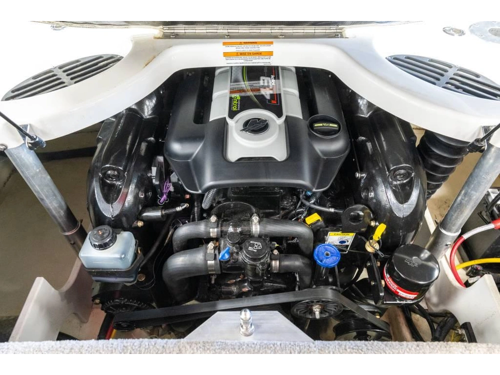 Monterey Boats 204 Fs 2017 alt