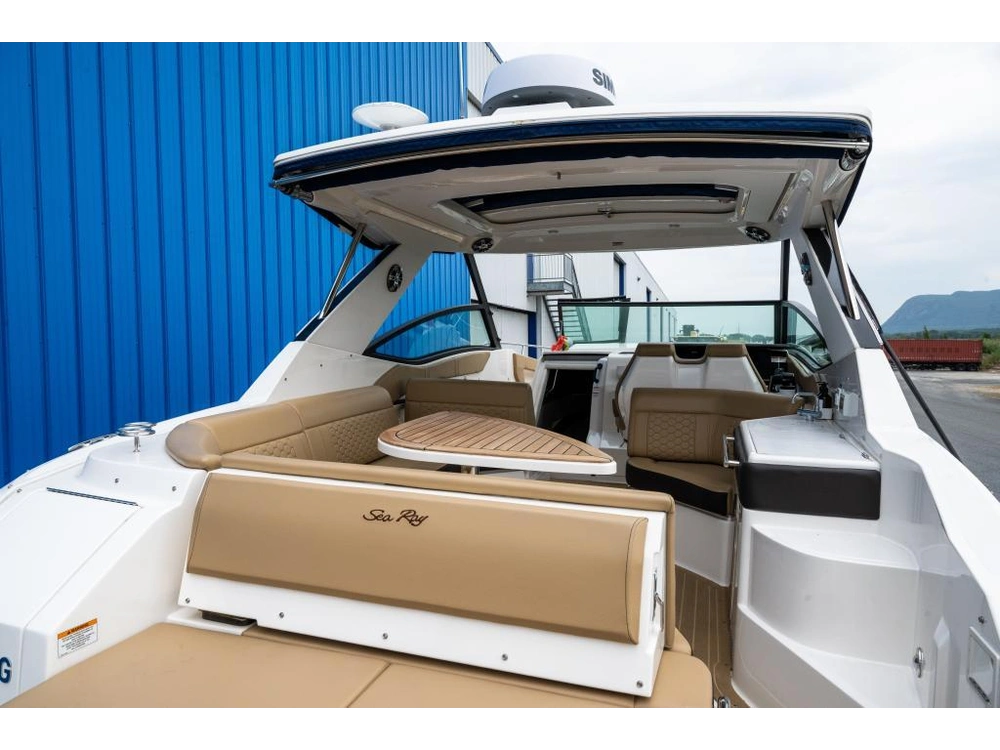 Sea Ray Sundancer 320 2022 alt