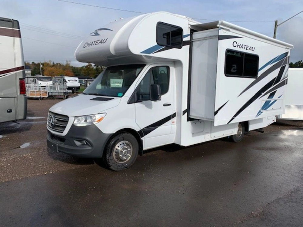2024 Thor Motor Coach 24lt alt