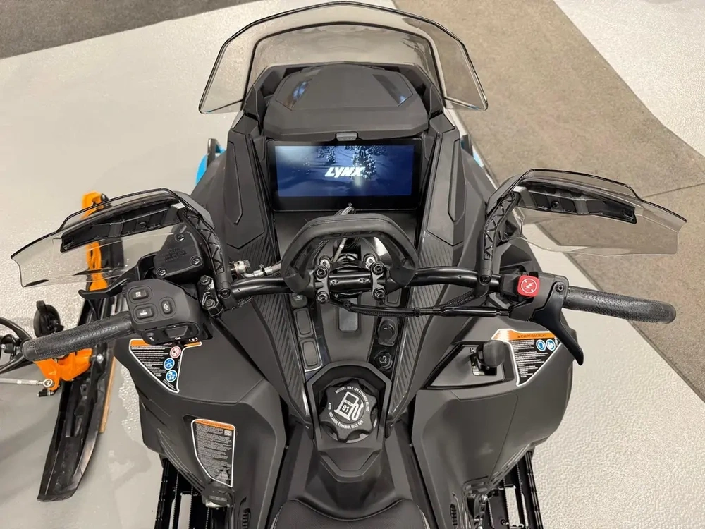 Ski-doo Commander Re 900 Ace Turbo R 2026 alt