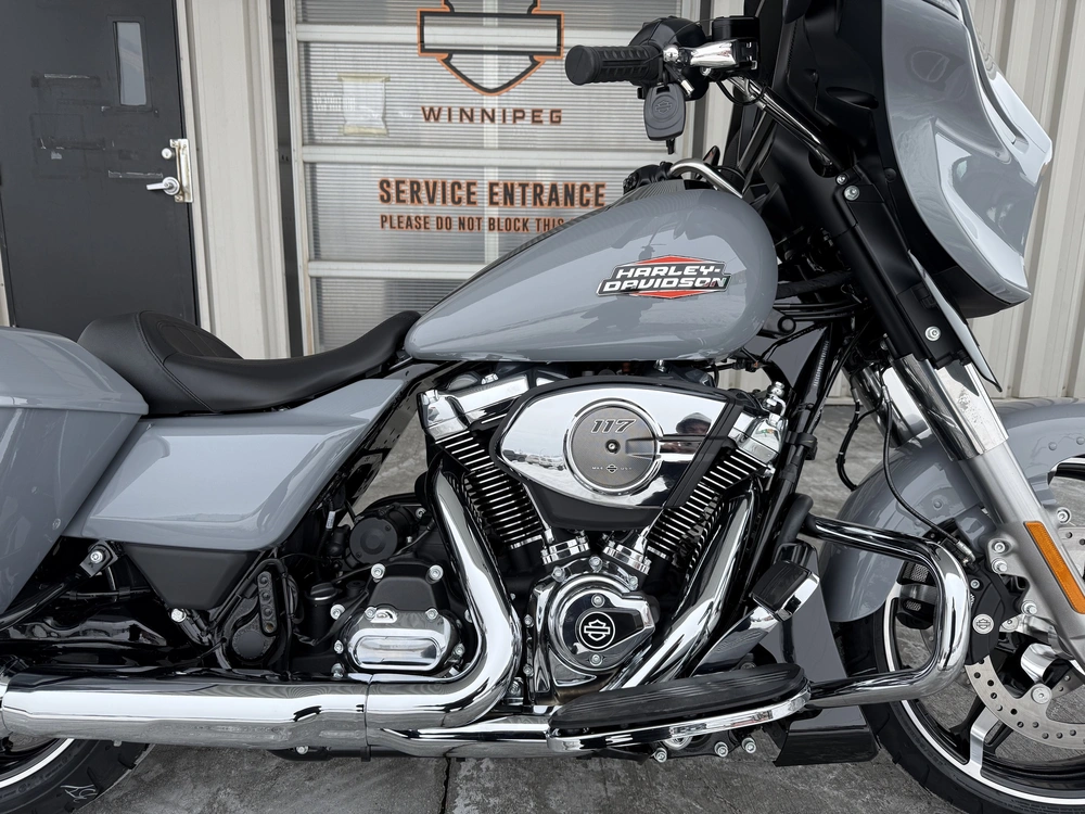 2026 Harley-davidson Street Glide alt
