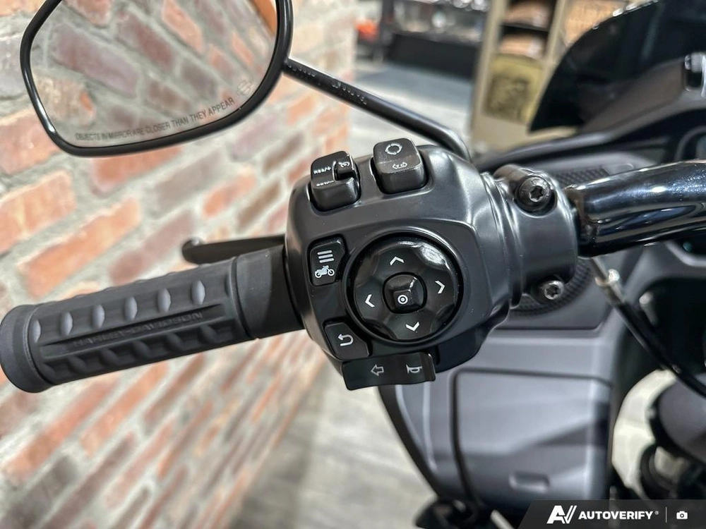 2026 Harley-davidson Road Glide alt