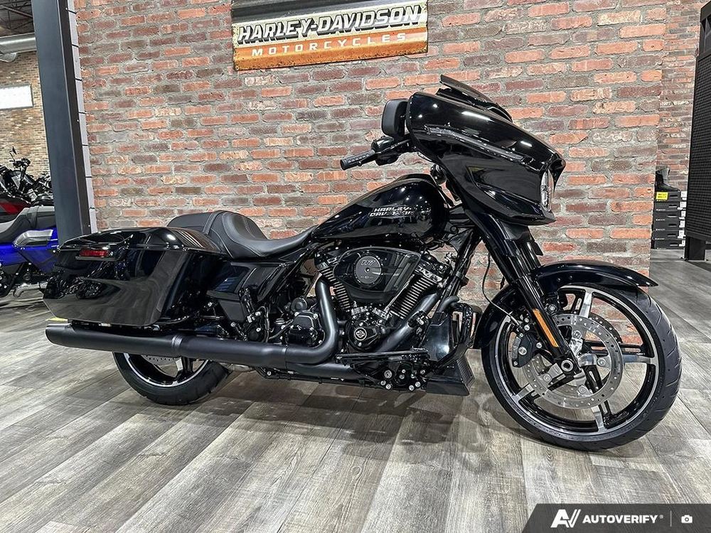 2026 Harley-davidson Street Glide alt