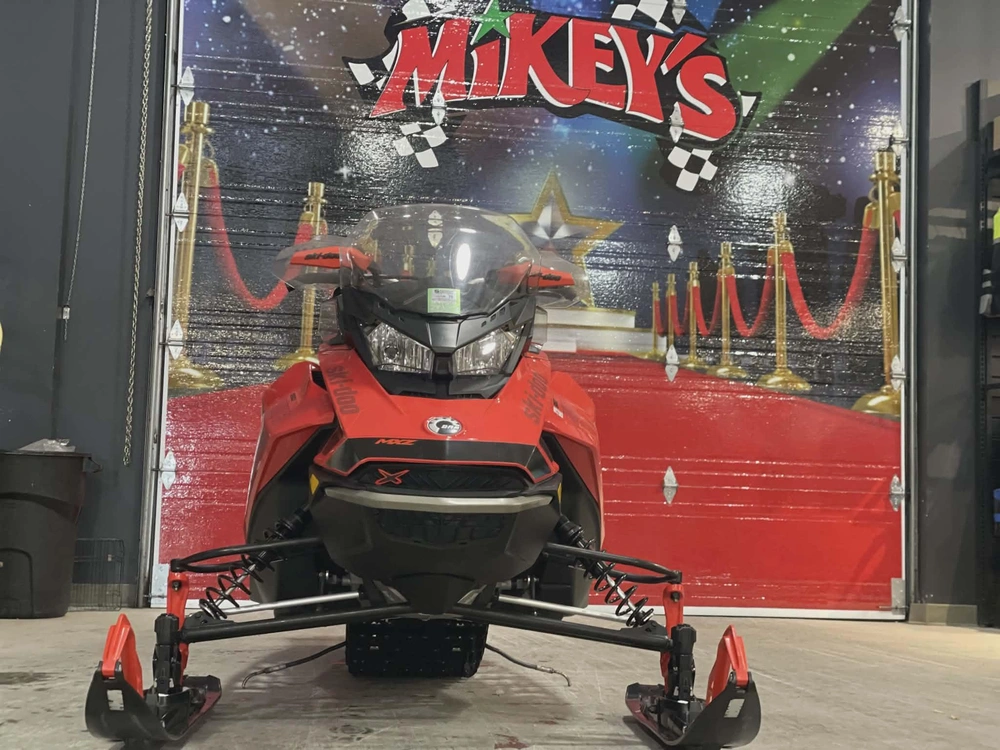 2021 Ski-doo Mxz -x alt