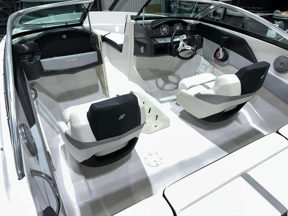 2013 Four Winns H190 alt