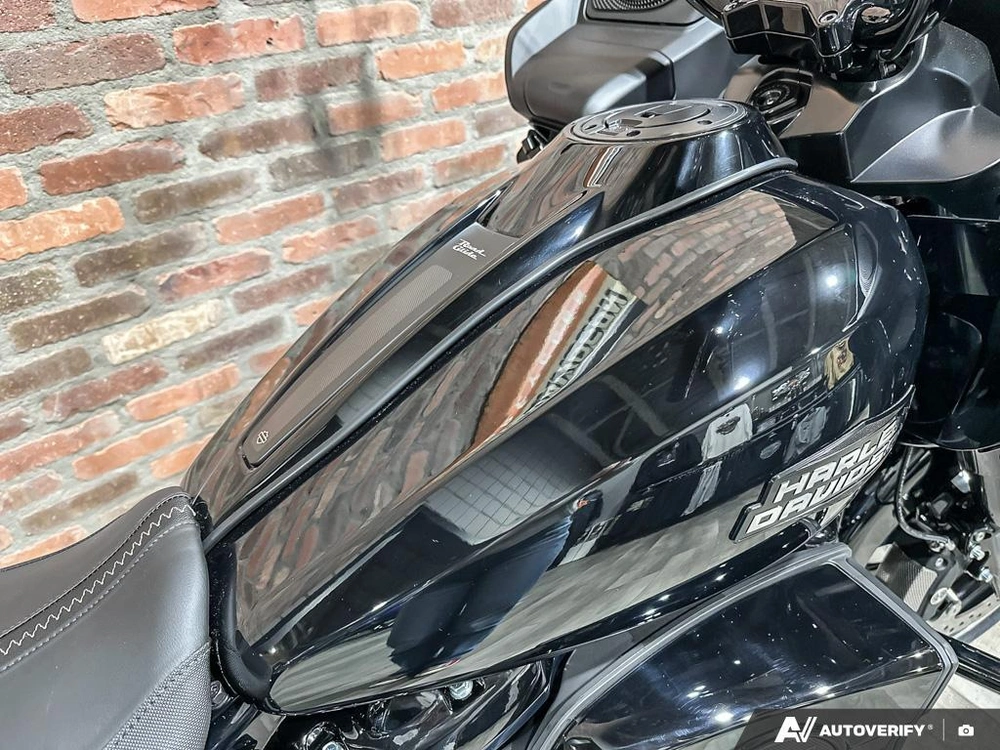 2026 Harley-davidson Road Glide alt