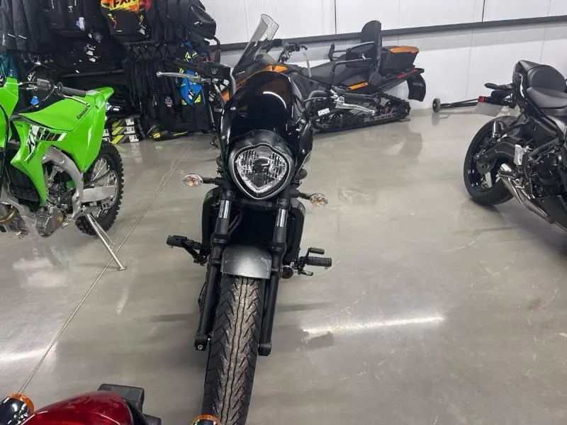 2025 Kawasaki Vulcan S CAFE thumbnail 3