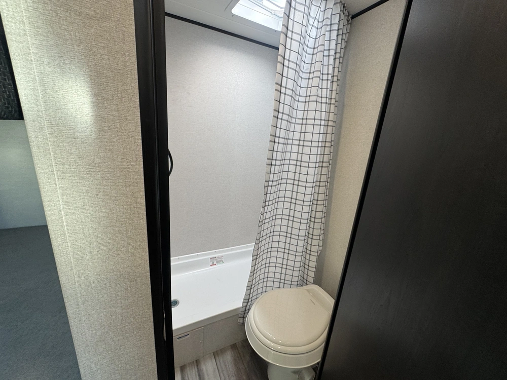 2026 Jayco Jay Flight Slx - Sport Edition 250bh alt