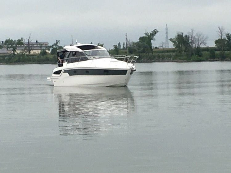 Bavaria S33 Ht Volvo D3-220 2018 alt