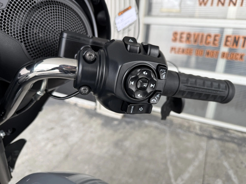 2026 Harley-davidson Street Glide alt