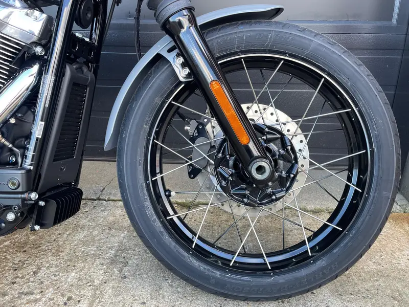 2026 Harley-Davidson FXBB - Street Bob® thumbnail 5