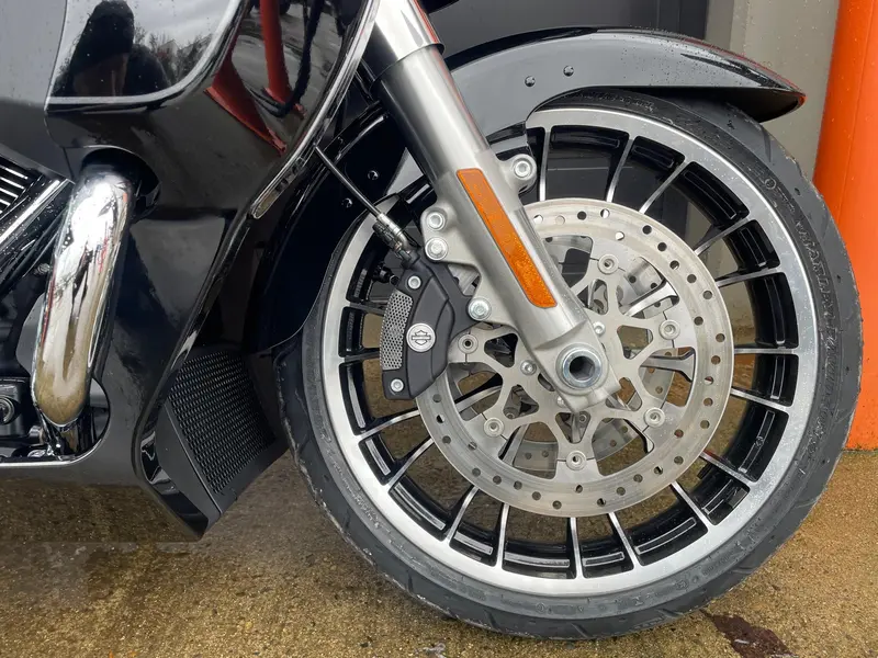 2026 Harley-Davidson FLTRXL - Road Glide® Limited thumbnail 5