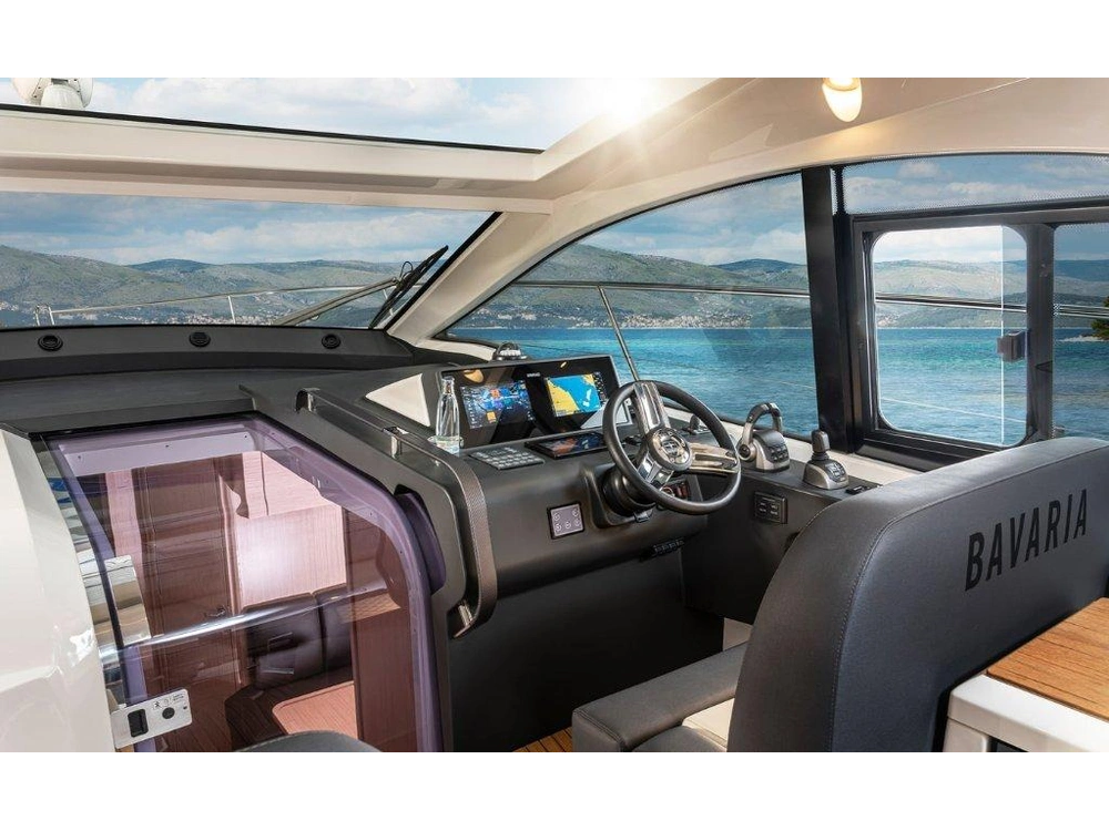 2026 Bavaria Sr41 alt