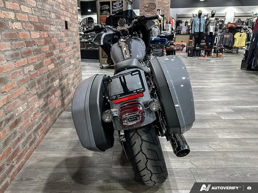 2026 Harley-davidson Low Rider St alt