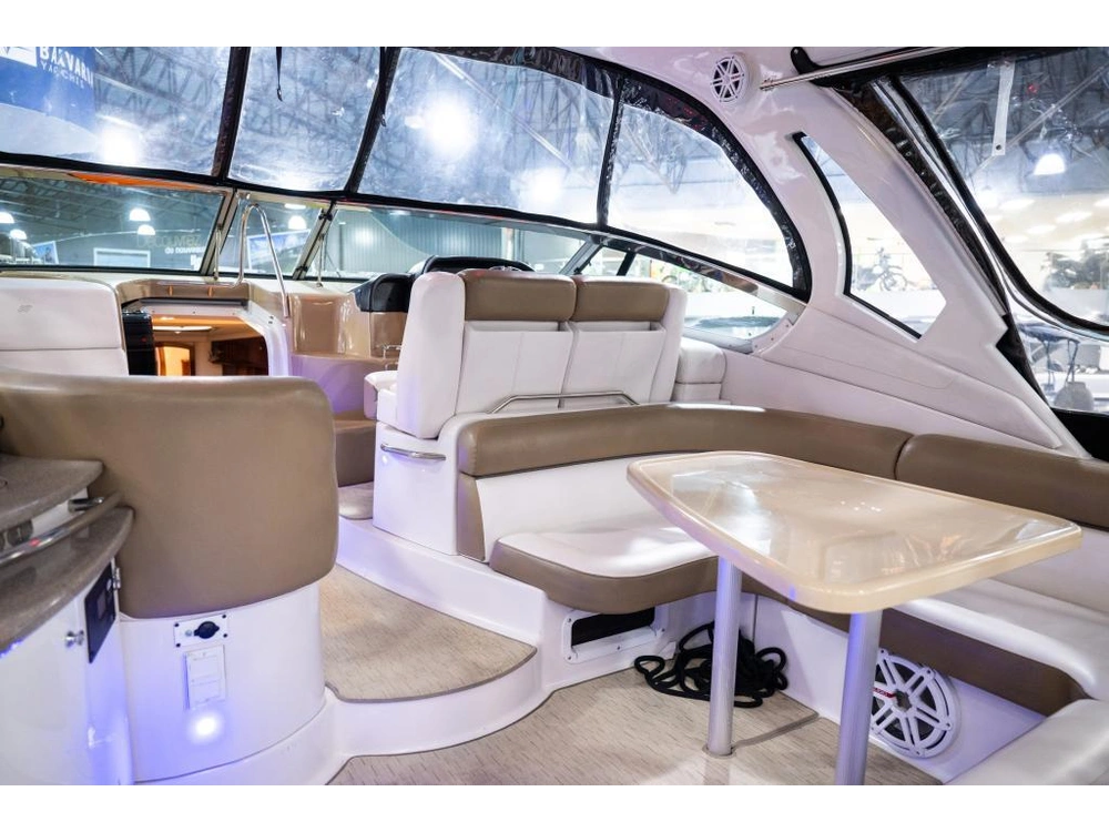 Four Winns Vista 375 2017 alt