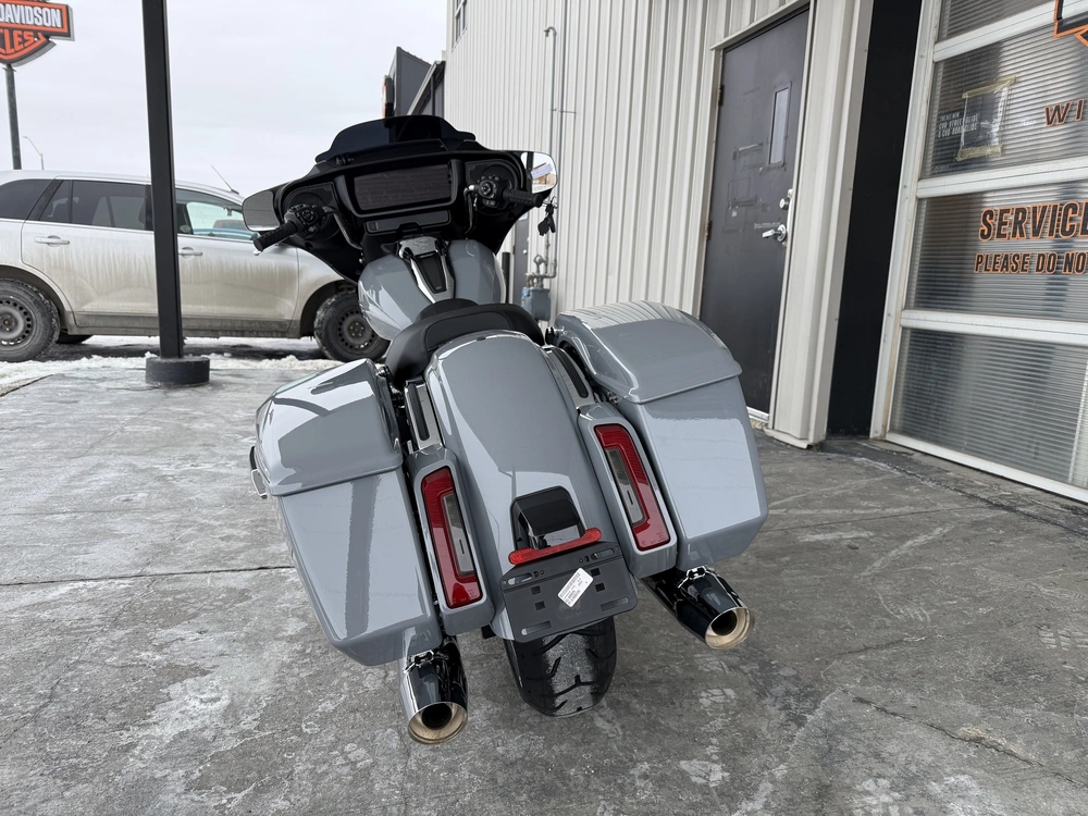 2026 Harley-davidson Street Glide alt