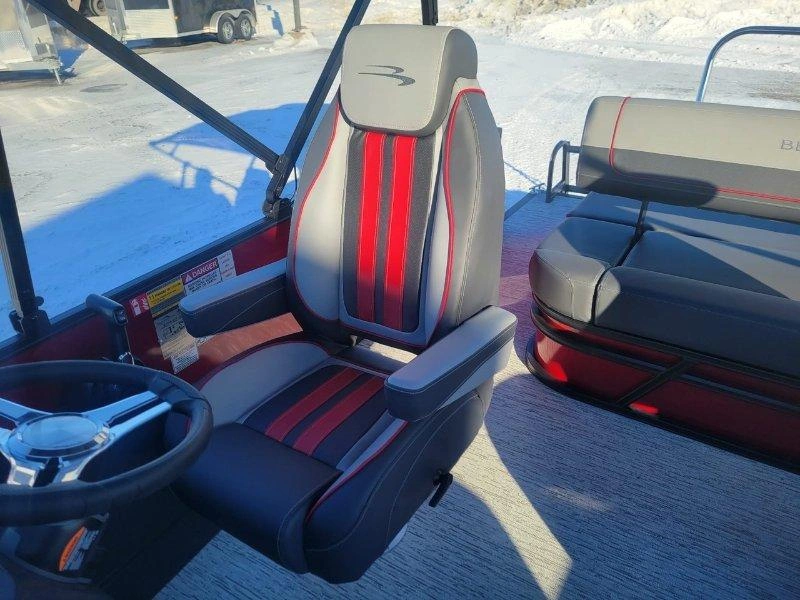 Bennington Marine 21s Swingback Sport 3t Rouge 2026 alt