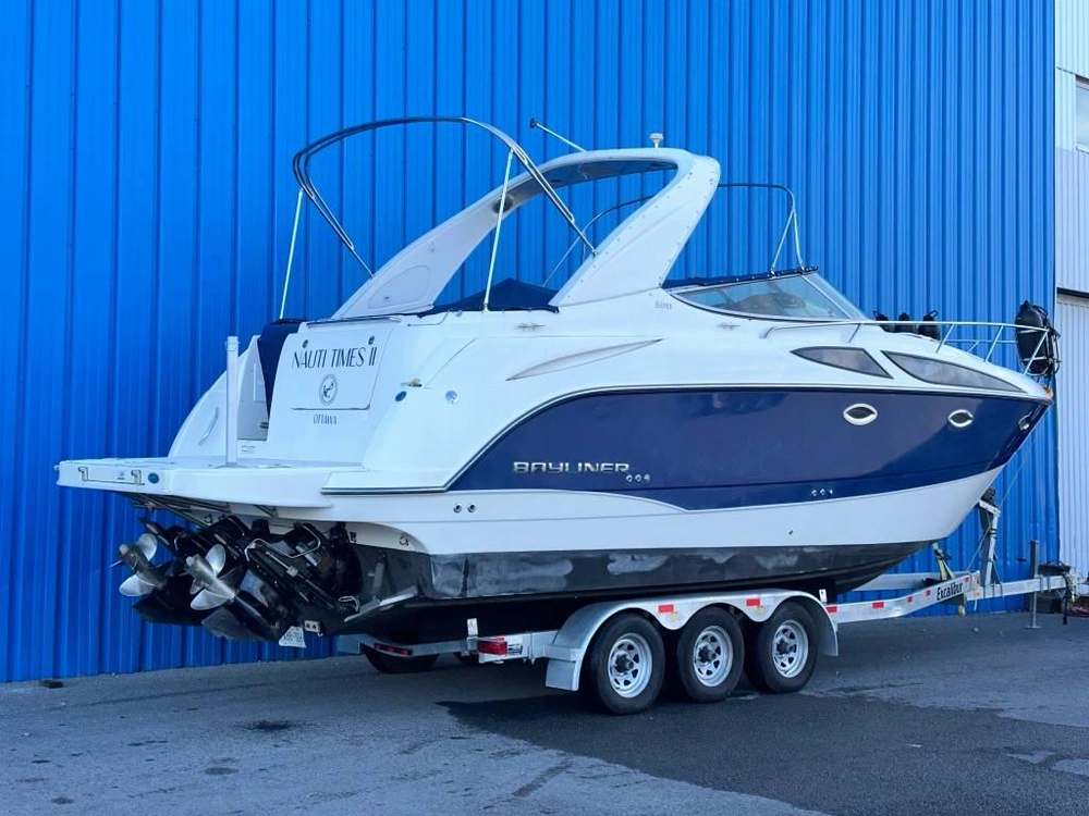 Bayliner 300 Sb 2009 alt