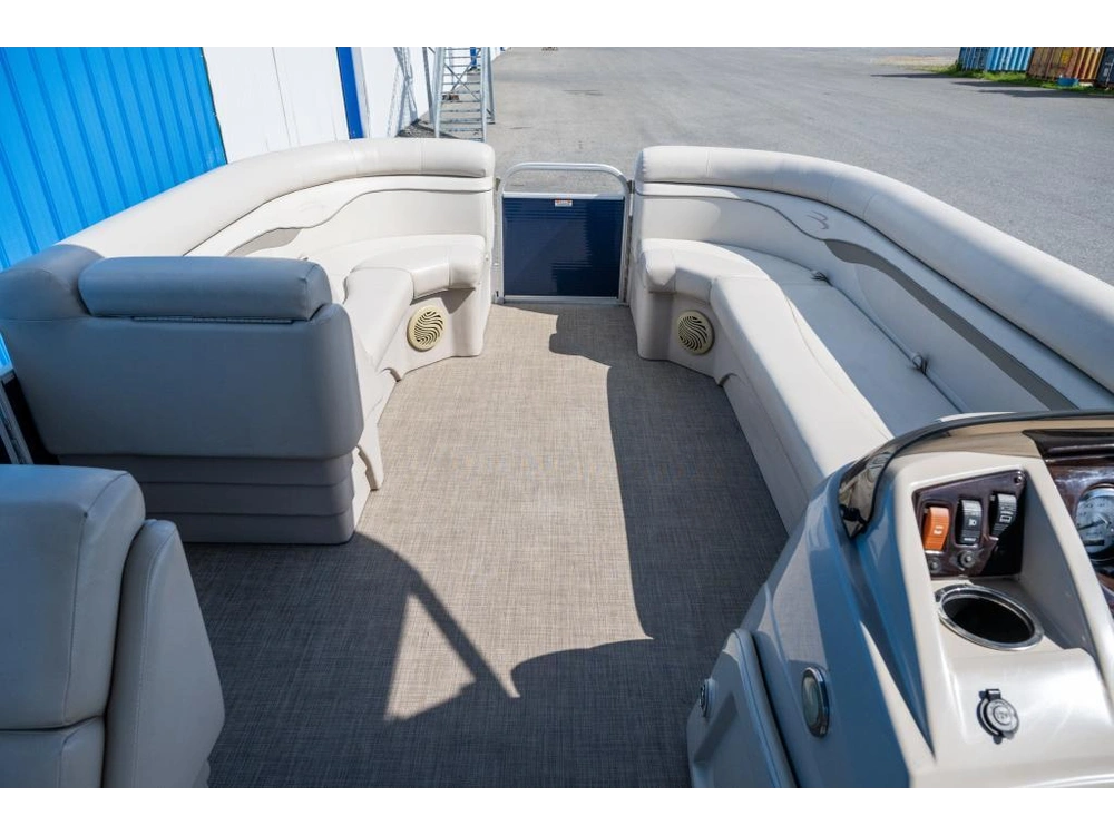 Bennington Marine 22 Slx 2015 alt