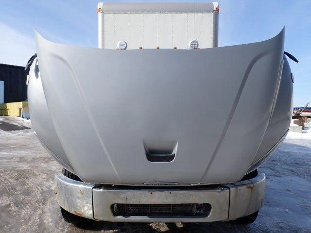 Freightliner M2106 2005