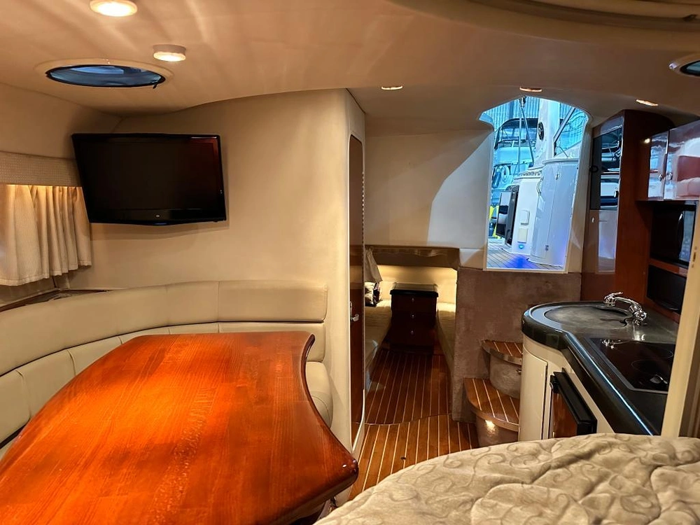 Monterey Boats 322 2003 alt