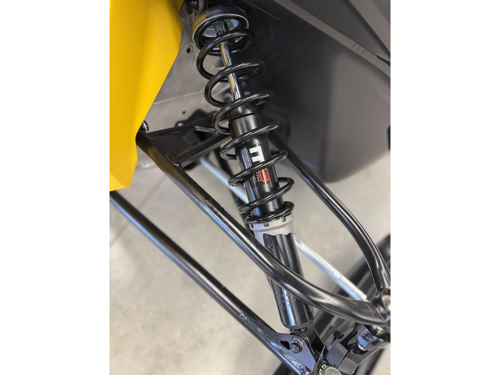 2025 Ski-doo Mxz Sport 600efi Yl 137 1.2rs 25 600 Efi 137 1.25 alt