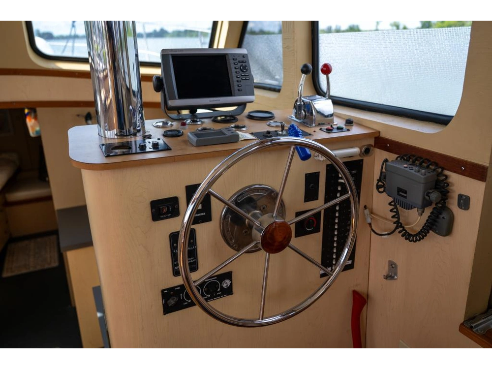 2002 Bruce Roberts Trawler 45 alt