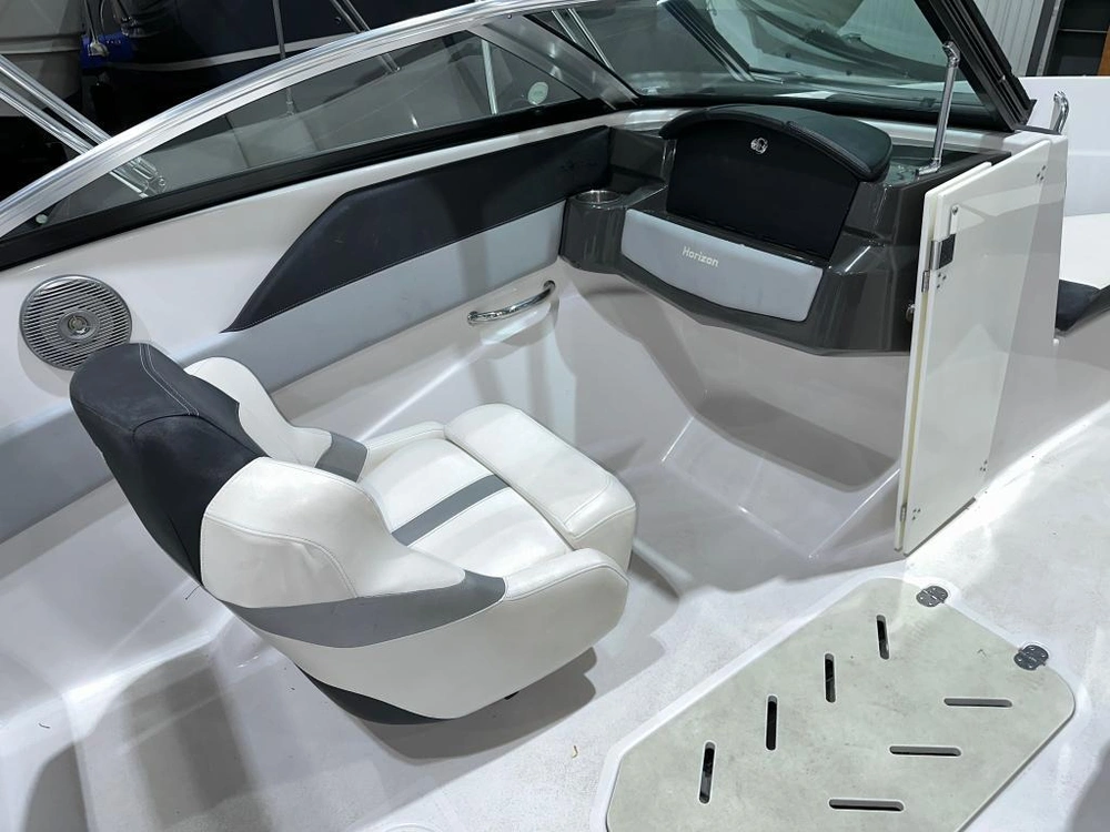 2013 Four Winns H190 alt