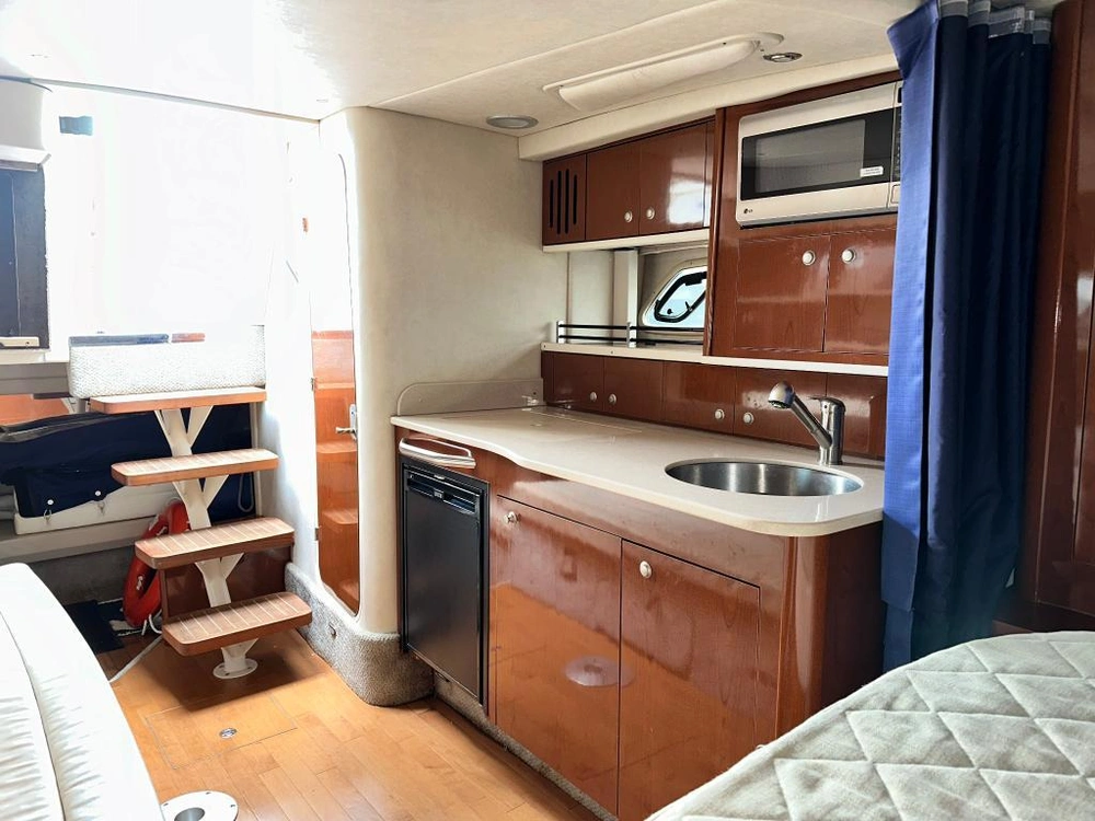 Sea Ray 330 Sundancer 2009 alt