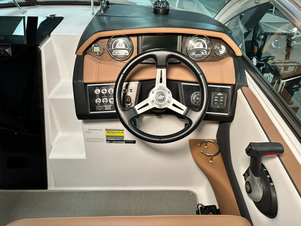 Four Winns Vista 255 2017 alt