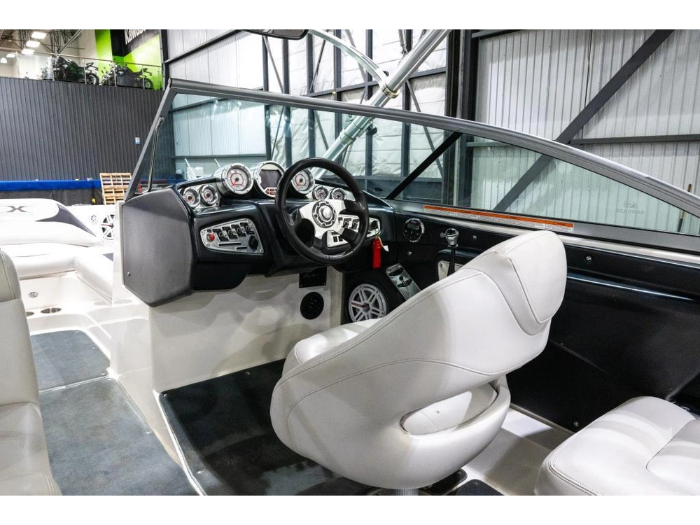 Mastercraft X15 2008 alt