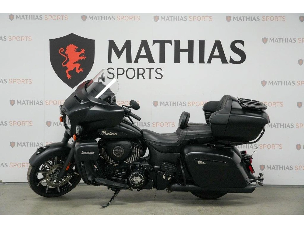 Indian Motorcycle Roadmaster Dark Horse 2021 alt