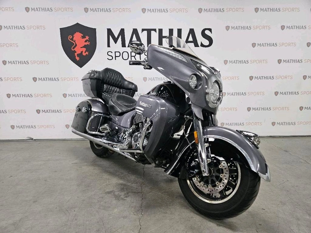 Indian Motorcycle Roadmaster 2017 alt