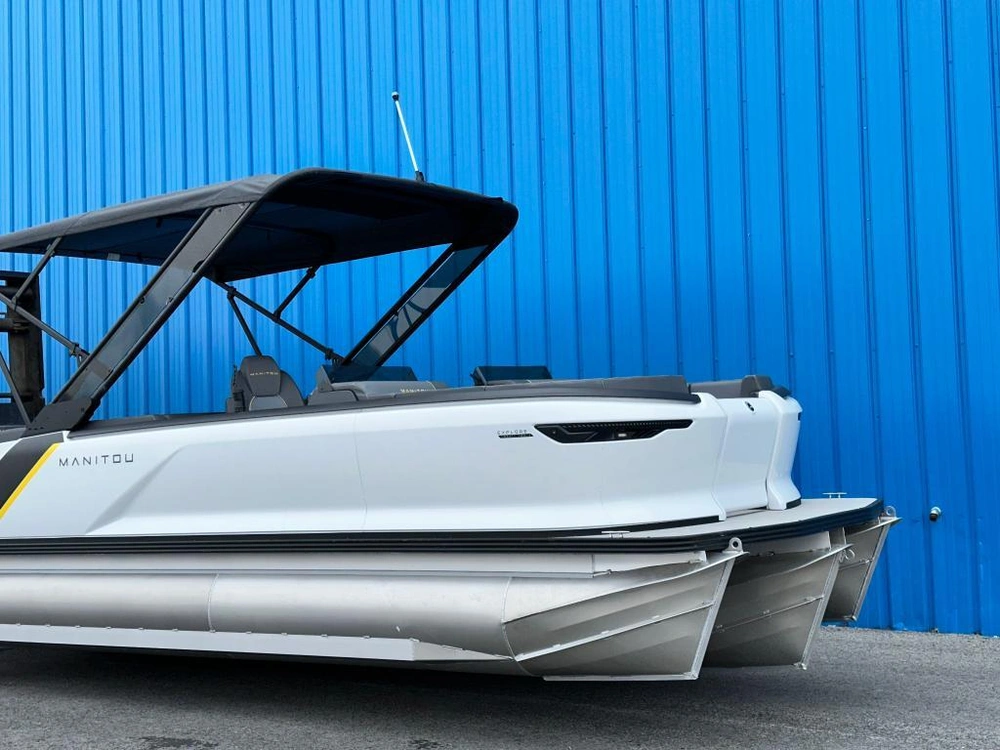 Manitou 22 Explore Switchback 2024 alt