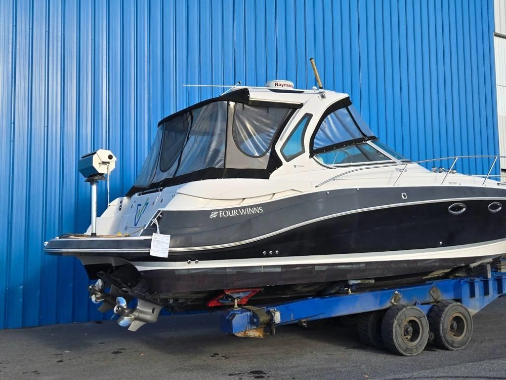 2013 Four Winns Vista 375 alt