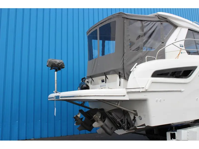 2021 Bavaria Motoryachts S33 HT VOLVO D3-220 EVC thumbnail 5