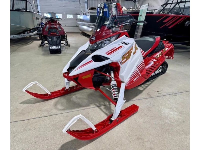 Yamaha Motoneige 2022 alt