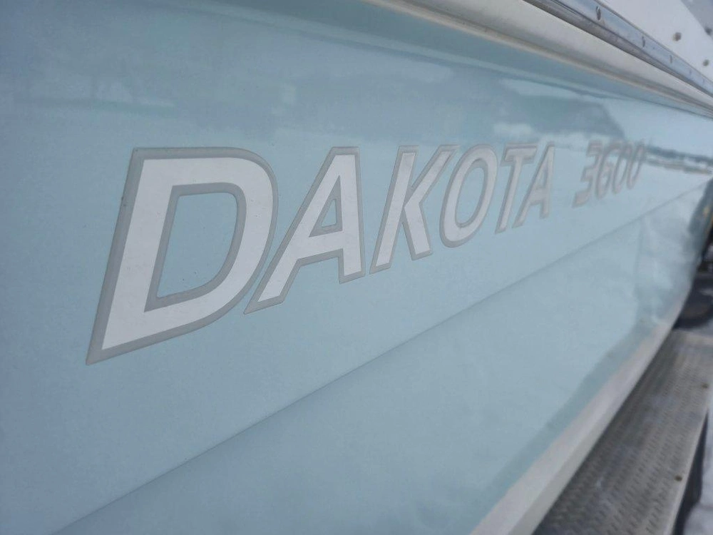 2005 Dakota 3600 alt