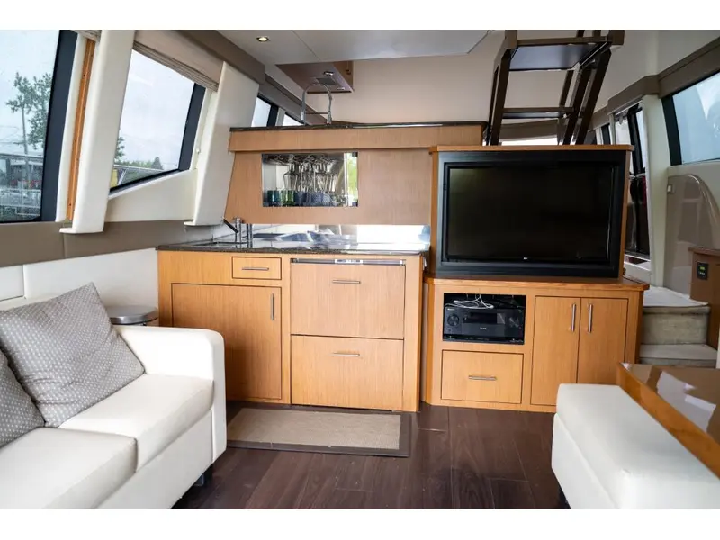 2012 Carver Yachts Voyageur 54 *SUR RENDEZ-VOUS* thumbnail 25