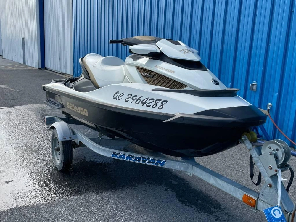 Bombardier Gtx Ltd 260 2011 alt