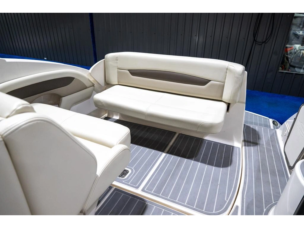 2008 Chaparral 250 Signature alt