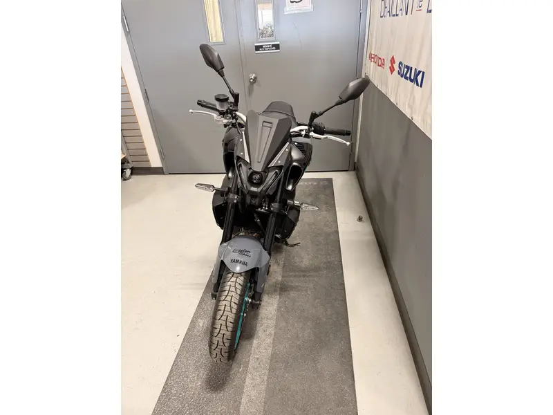 Yamaha MT-09 MT9 2022